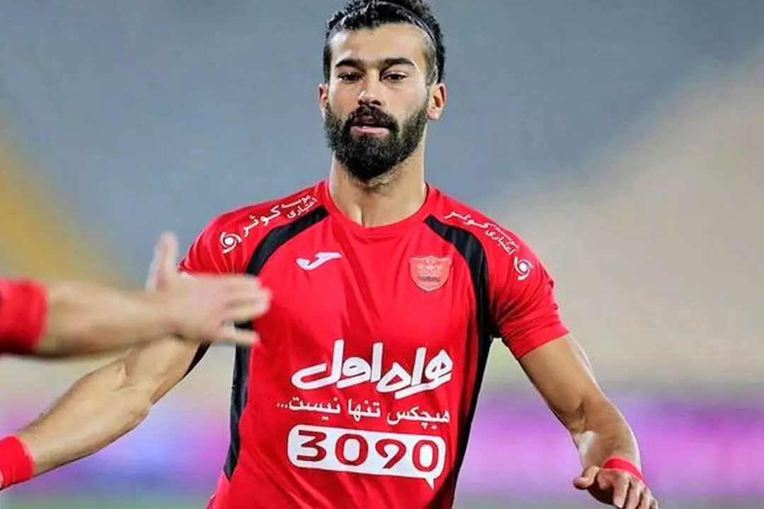پست رضاییان در پرسپولیس
