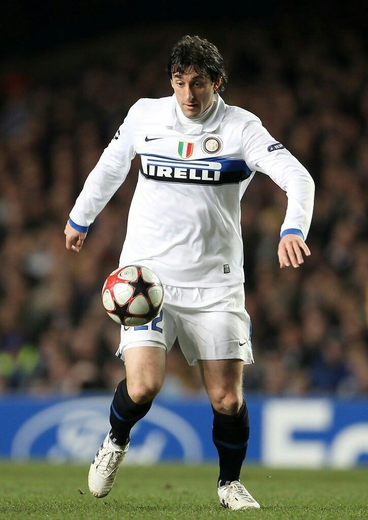  wallpaper for laptop Diego Milito