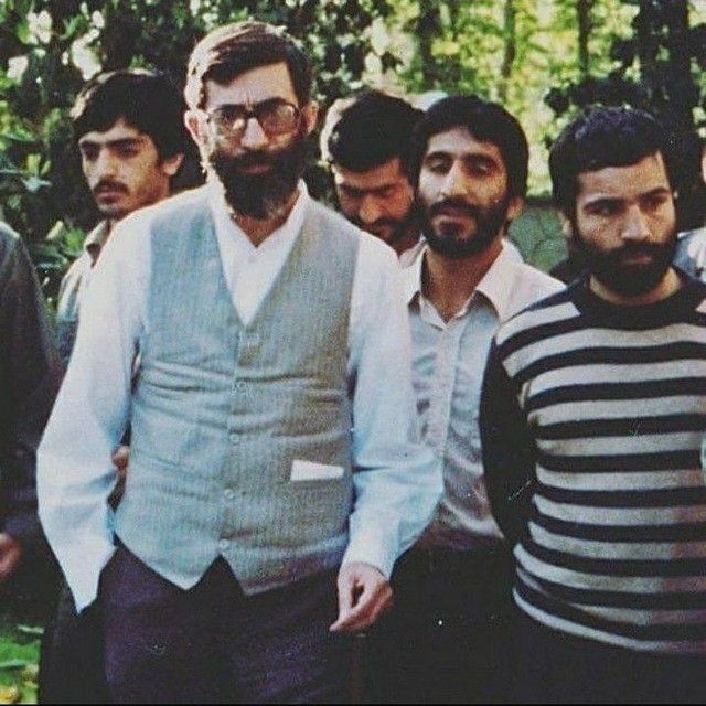 زندگی سید علی خامنه‌ای